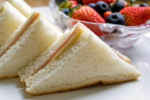 芝士火腿三文治